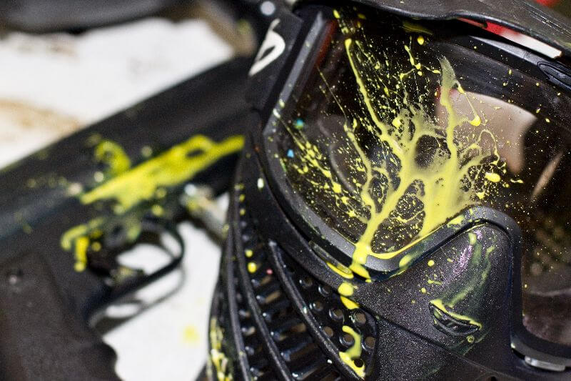Paintball – jak zatroszczyć się o bezpieczeństwo